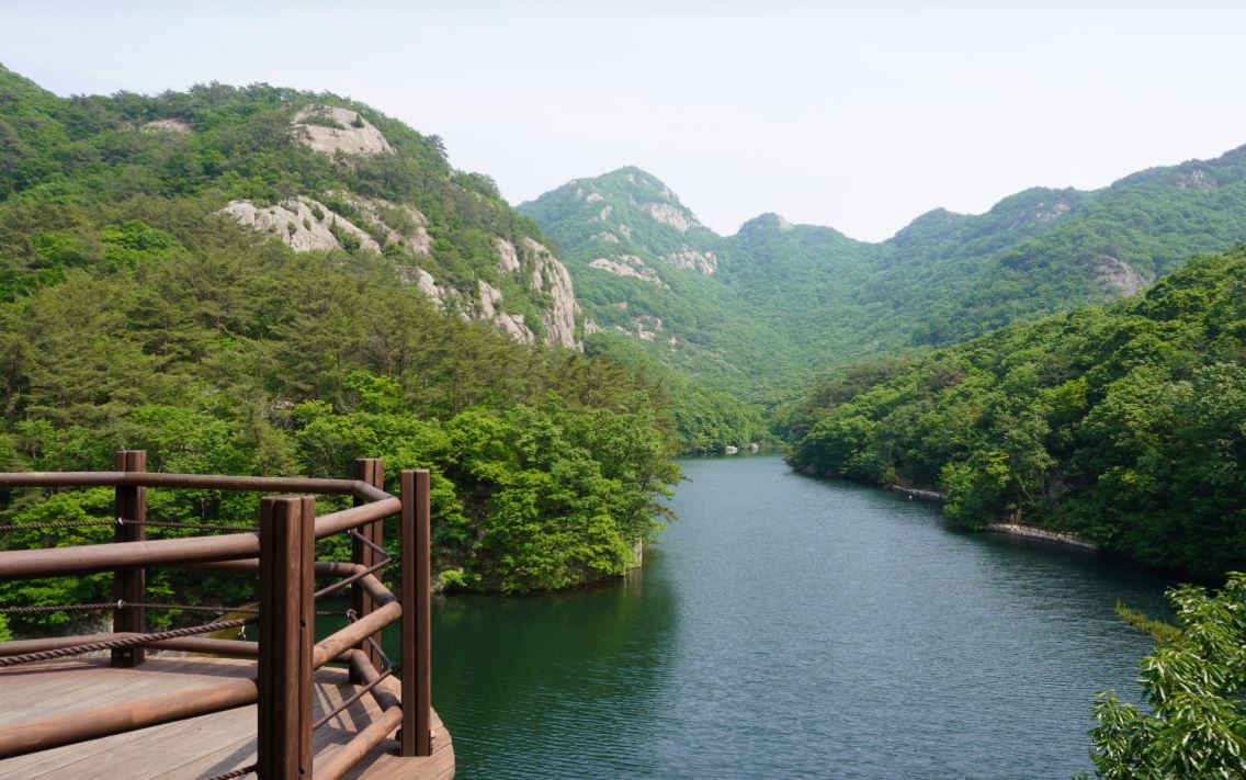 내변산